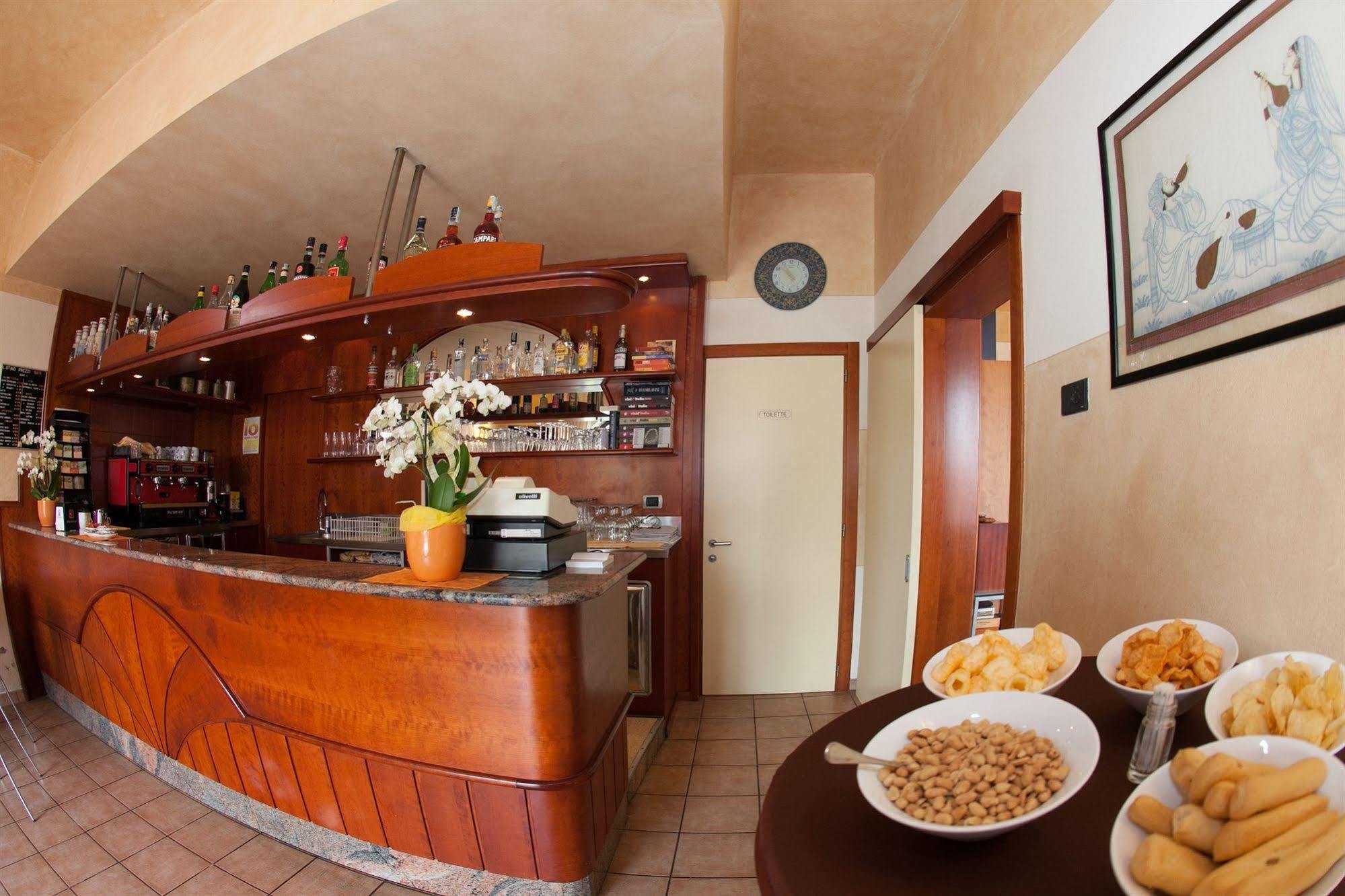 Hotel Pinamonte 科斯特曼诺 外观 照片